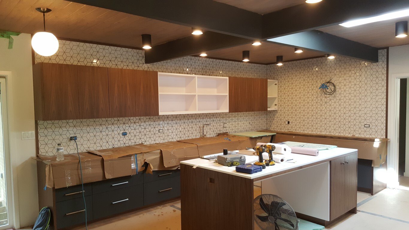 Ceramic mosaic kitchenbacksplash