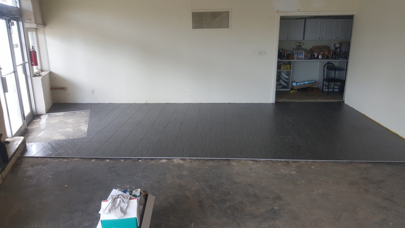Porcelain Comercial Entryway with Metal Edging 
