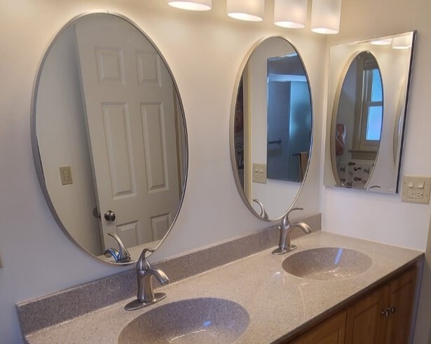 Vanity and sinks